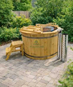 Bain nordique en bois avec poêle interne non intégré. Profitez d’une eau chaude toute l’année. Idéal jardin, spa et détente naturelle.